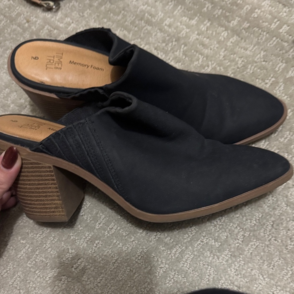 Women's Black Mules